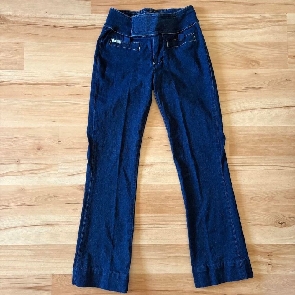 RVT Women’s Blue Bootcut Jeans size 3/4